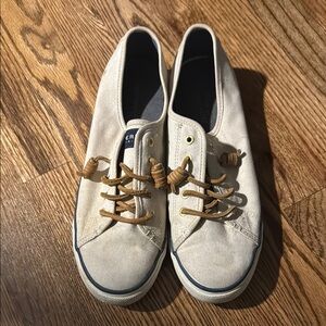 Sperry Cream and Tan Women's Sneakers